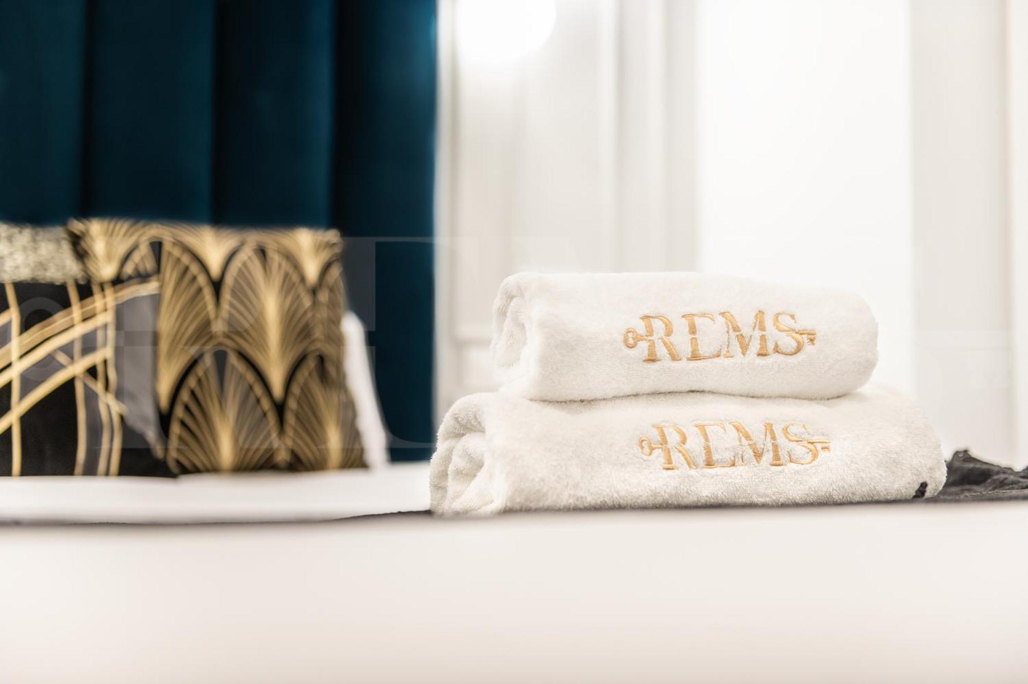 Glamorous Flat In The Heart Of Malaga By Rems Экстерьер фото